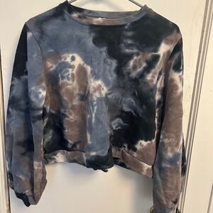 Tie-Dye French Terry Cropped Sweatshirt – Size Large Worn Once – Cozy & Feminine